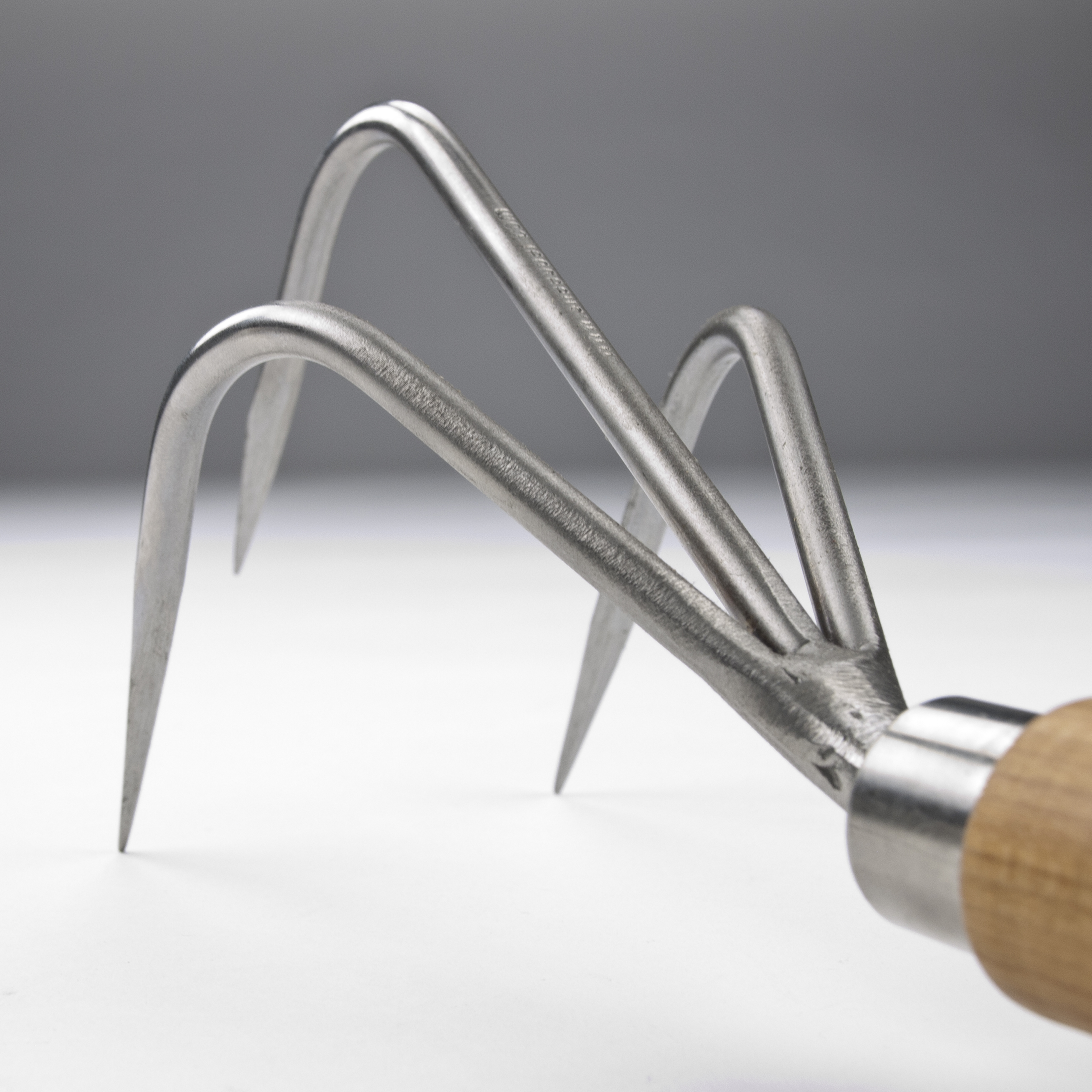 Handkultivator 3 Edelstahlzinken mit Kirschgriff